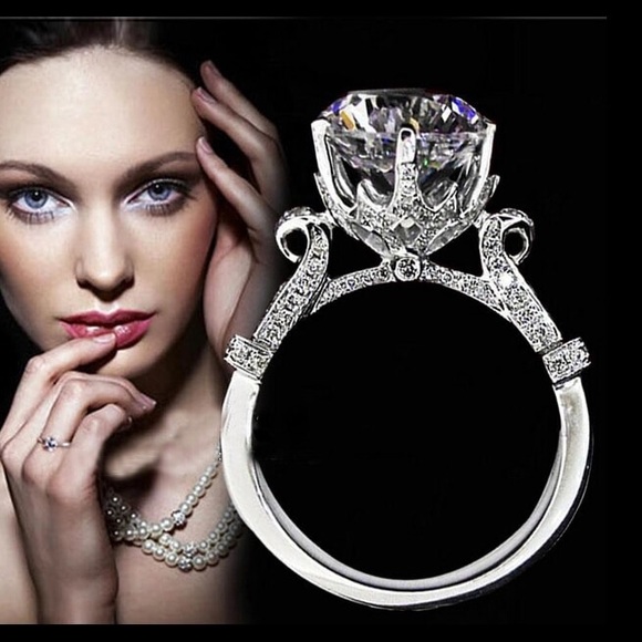 Jewelry - A New Sterling Silver 4 Carat Sona CReated Fiamond